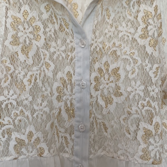 Kirra sheer white and gold size M tank top - Picture 3 of 3